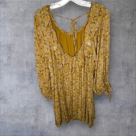 Maisonette X Erin Walsh Josie Flouse Cottagecore Dress Winter Berry Foliage Larg - Picture 2 of 10